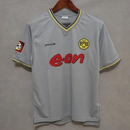 Retro Borussia Dortmund Gost nogometni dresovi 2002